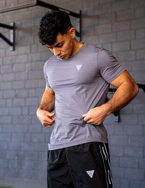 GORNATION athlete wearing the GORNATION active t-shirt in grey