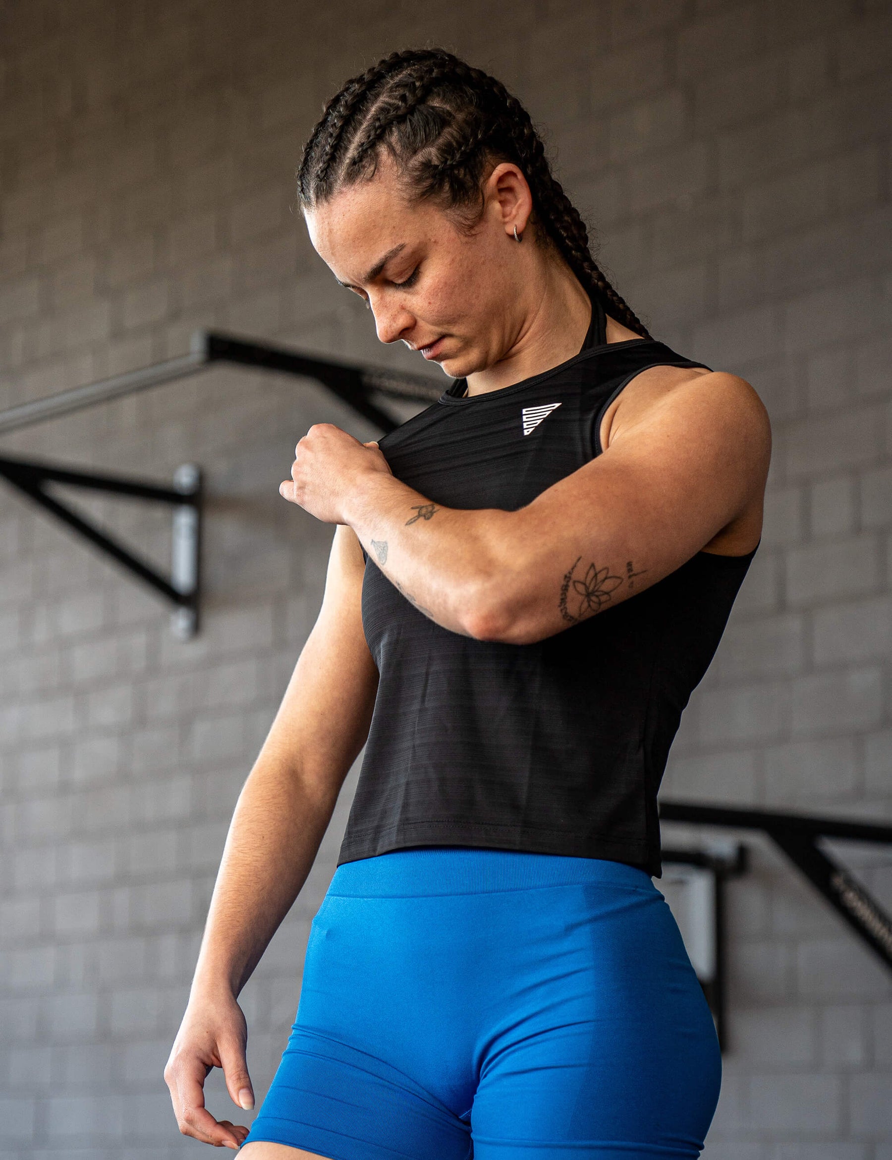 GORNATION athlete wearing the GORNATION active tank top
