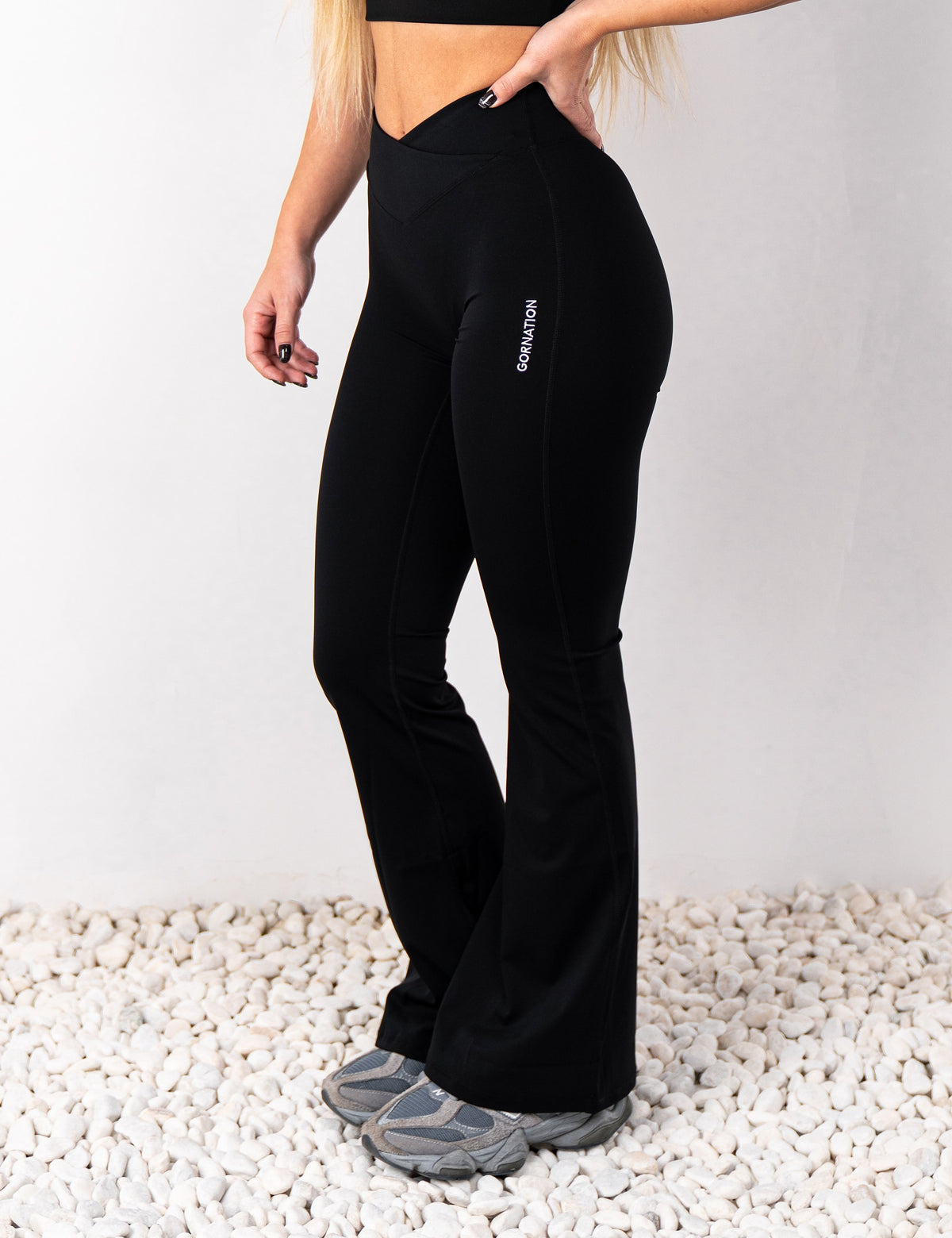Arc Flared Leggings