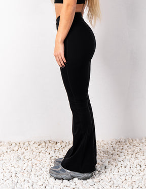 Arc Flared Leggings