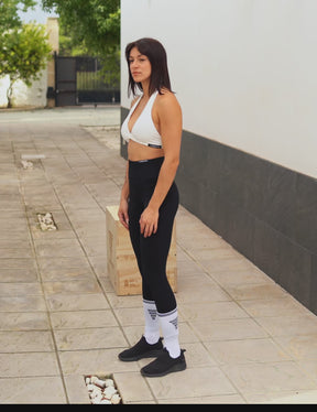 Essential Neckholder Sports Bra Women