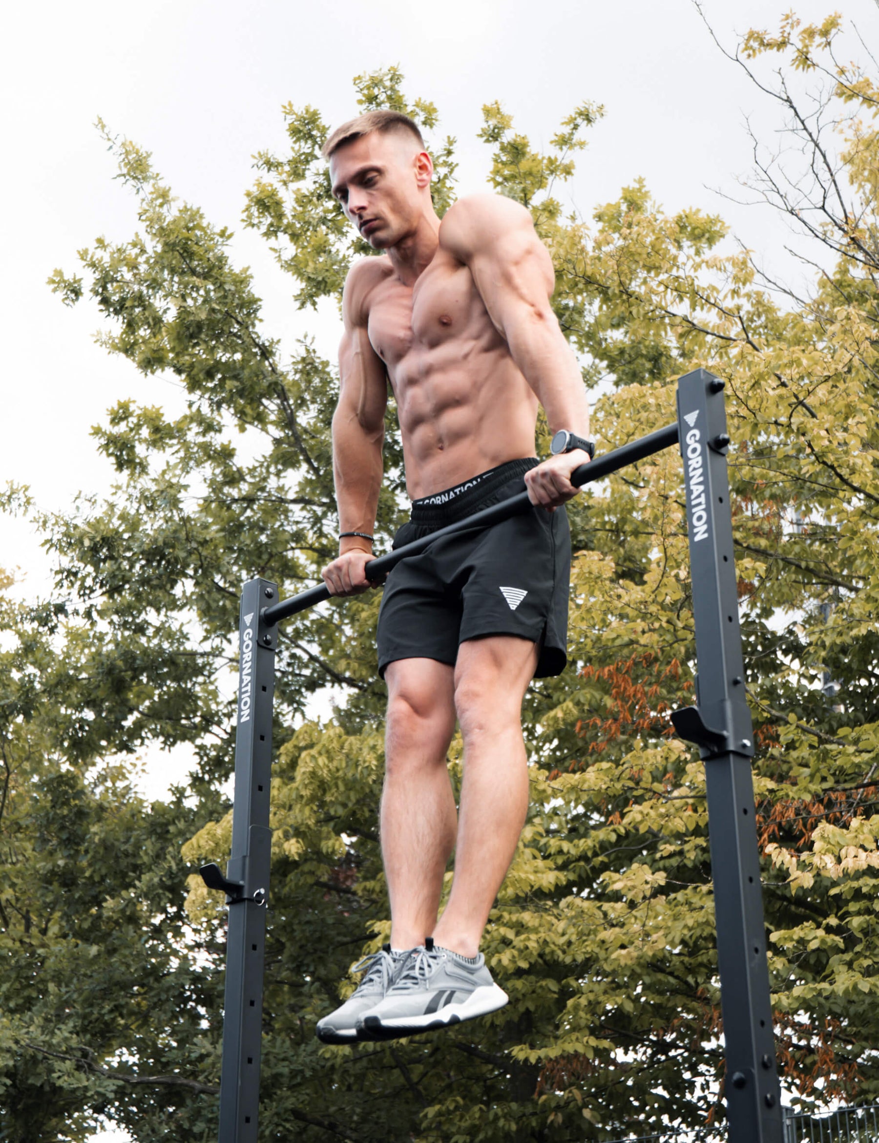 Premium Pull Up Station