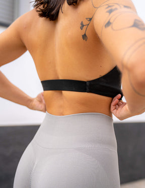 Essential Neckholder Sports Bra Women